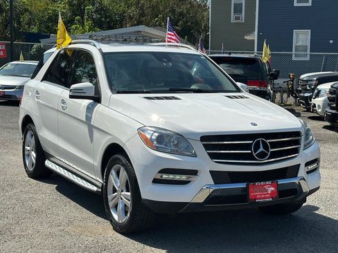 Used 2015 Mercedes-Benz ML 350 4MATIC image 3