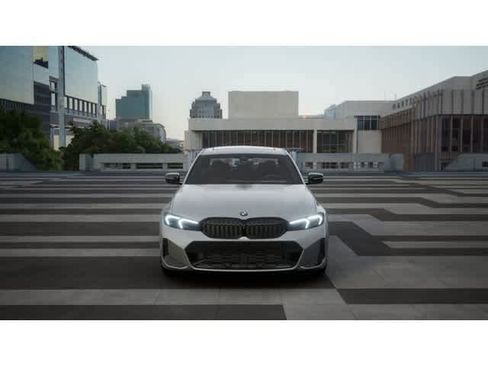 New 2026 BMW 330i Sedan w/ M Sport Package image 3