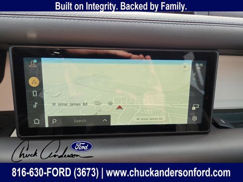 Used 2021 Land Rover Defender 110 X-Dynamic HSE image 16