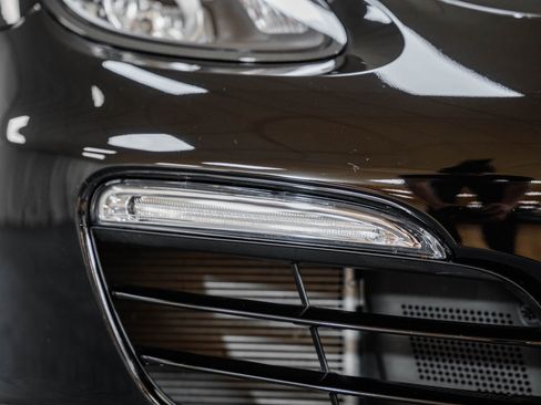 Used 2014 Porsche Boxster image 11