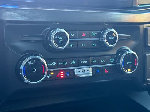 Certified 2025 Ford F250 Lariat w/ Lariat Ultimate Package image 20