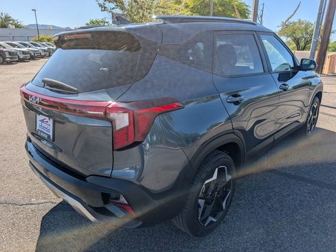 Used 2025 Kia Seltos S FWD image 5