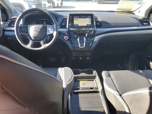Used 2023 Honda Odyssey Elite image 11