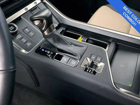 Used 2024 Lexus GX 550 image 19