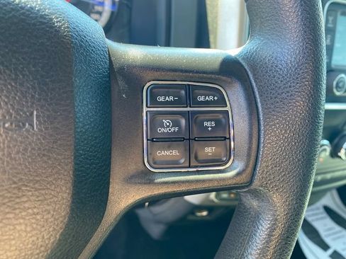 Used 2019 RAM 1500 Classic SLT AWD/4WD image 20