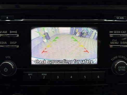 Used 2017 Nissan Rogue Sport S w/ S Appearance Package image 16