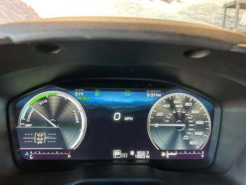 Used 2025 Subaru Forester Premium image 82