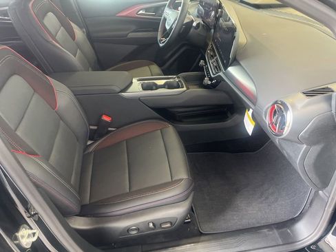 New 2025 Chevrolet Equinox EV RS w/ Convenience Package II image 22