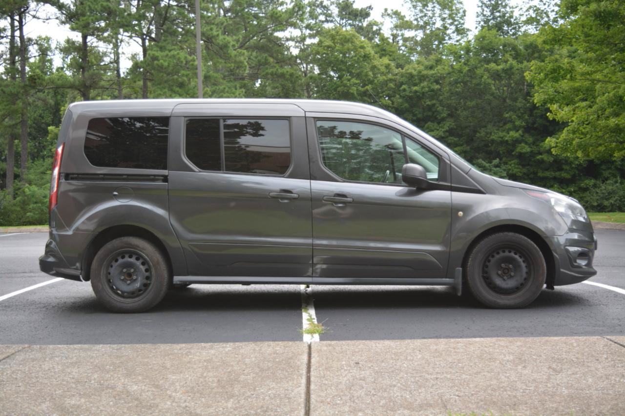 Used 2015 Ford Transit Connect XLT FWD image 4