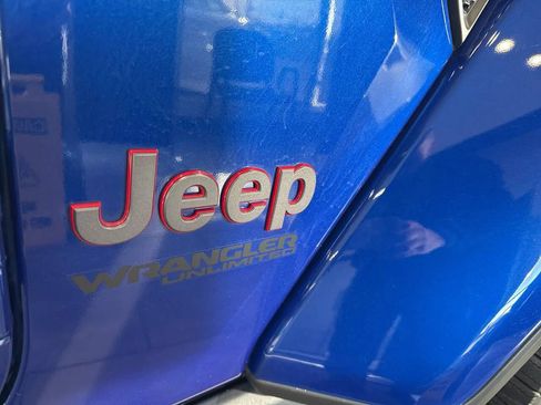 Used 2020 Jeep Wrangler Unlimited Rubicon AWD/4WD image 46