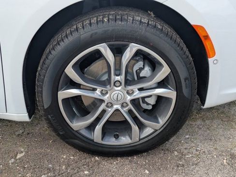 New 2026 Chrysler Pacifica Pinnacle w/ Trailer Tow Group image 9