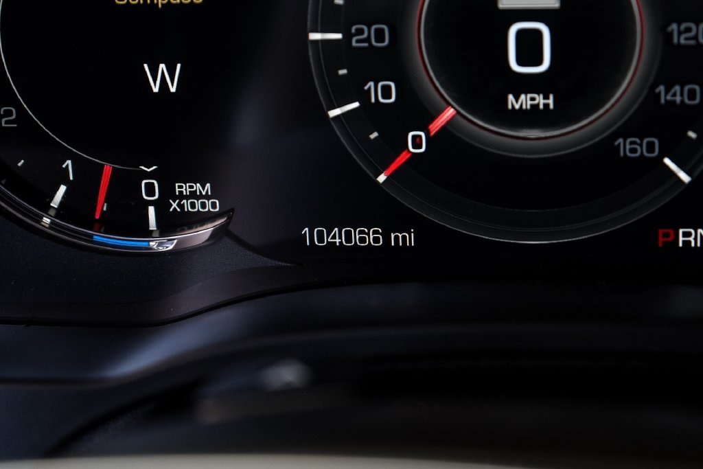 Used 2020 Cadillac Escalade Platinum AWD/4WD image 17
