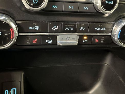Used 2023 Ford F150 XLT w/ Equipment Group 302A High AWD/4WD image 29