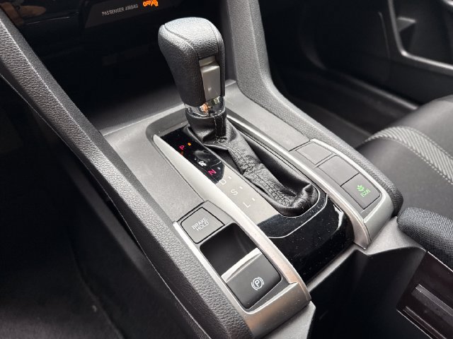 Used 2018 Honda Civic EX image 21