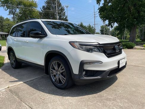 Used 2022 Honda Pilot Sport image 11