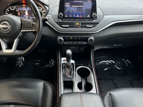 Used 2023 Nissan Altima 2.5 SR image 10
