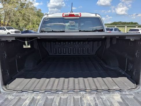 Used 2024 Chevrolet Colorado ZR2 w/ ZR2 Convenience Package III AWD/4WD image 12