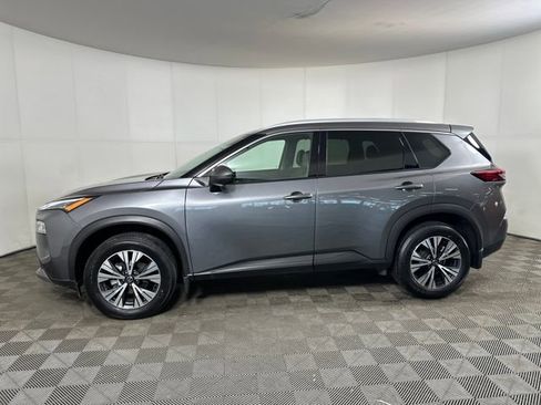 Used 2021 Nissan Rogue SV w/ Premium Package image 6