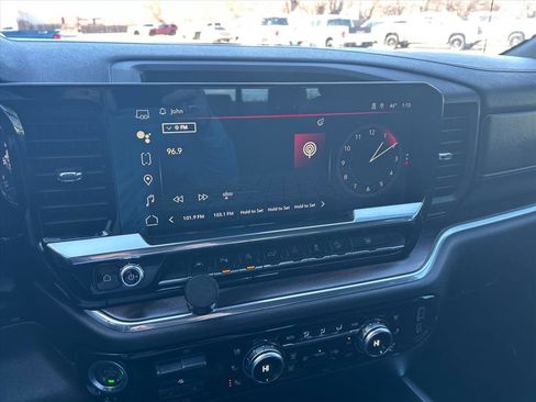 Used 2024 GMC Sierra 1500 SLT w/ SLT Premium Plus Package image 28