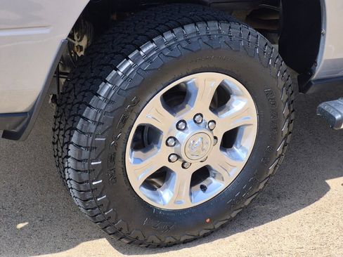 Used 2022 RAM 2500 Big Horn AWD/4WD image 7