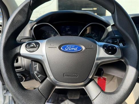 Used 2014 Ford Focus SE image 26
