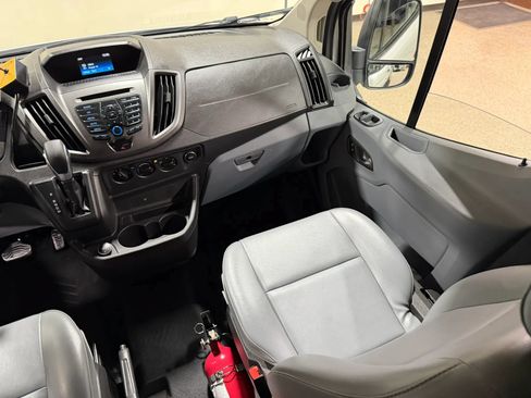 Used 2019 Ford Transit 150 XL RWD image 49