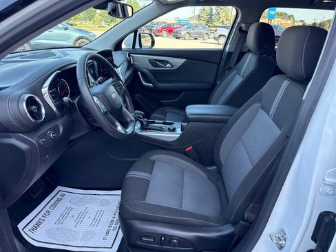 Used 2023 Chevrolet Blazer LT w/ Convenience Package FWD image 15