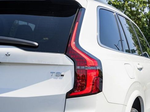 Used 2026 Volvo XC90 T8 Plus w/ Protection Package Premier image 6