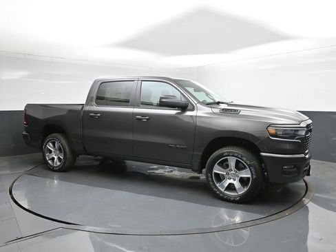 New 2026 RAM 1500 Express RWD image 26