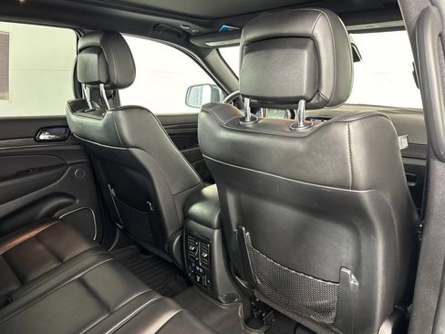 Used 2020 Jeep Grand Cherokee High Altitude AWD/4WD image 37
