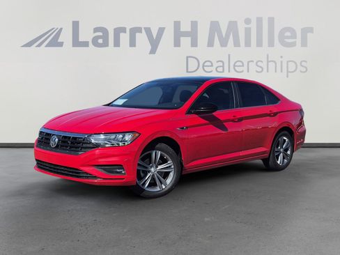 Used 2019 Volkswagen Jetta R-Line FWD image 1