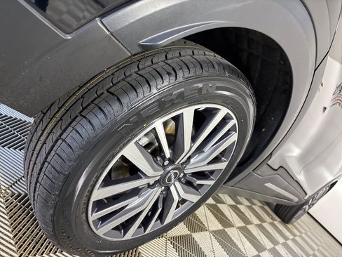 Used 2022 Nissan Kicks SR image 30