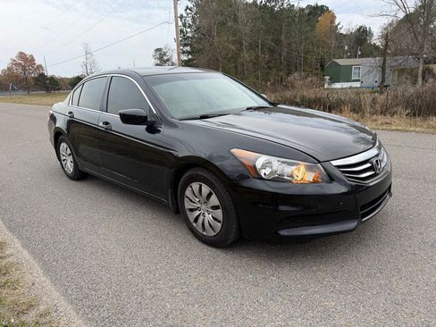 Used 2012 Honda Accord LX image 4