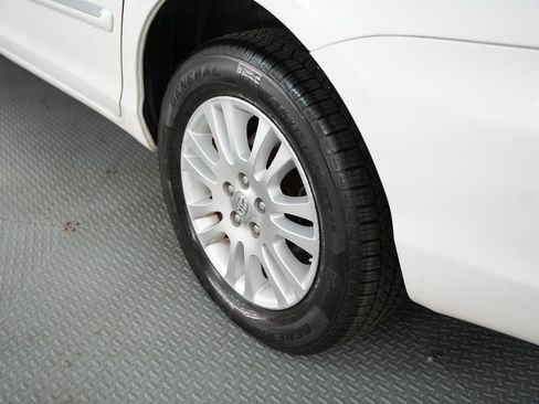 Used 2010 Toyota Sienna XLE Limited image 58