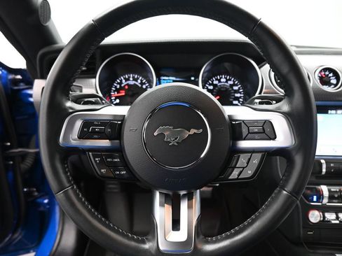 Used 2018 Ford Mustang GT Premium w/ GT Performance Package RWD image 14