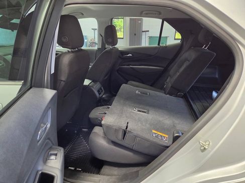 Used 2018 Chevrolet Equinox LT AWD/4WD image 21