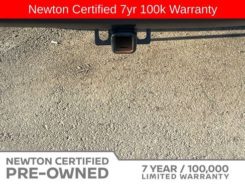 Used 2024 Nissan Titan PRO-4X w/ Pro-4x Convenience Package AWD/4WD image 18