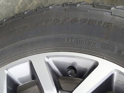 Used 2022 Ford F150 Lariat AWD/4WD image 41