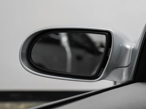 Used 2005 Mercedes-Benz SLK 350 image 36