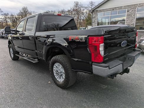 Used 2020 Ford F250 XL w/ STX Appearance Package image 5