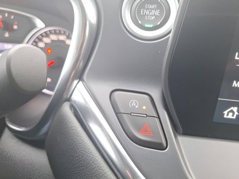 Used 2023 Chevrolet Blazer LT image 27