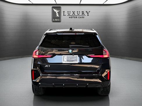 Used 2023 BMW X1 xDrive28i w/ M Sport Package image 7