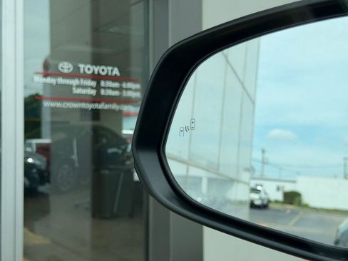 New 2026 Toyota Tacoma SR5 AWD/4WD image 18