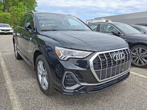 Certified 2023 Audi Q3 2.0T Premium Plus w/ Premium Plus Package AWD/4WD image 3