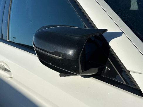 Used 2019 BMW 540i w/ M Sport Package image 13