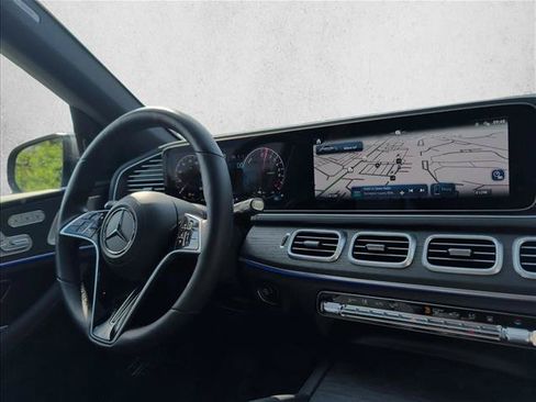 Certified 2025 Mercedes-Benz GLE 450e 4MATIC image 25