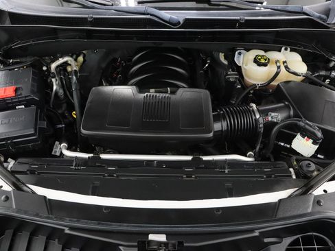 Used 2023 GMC Yukon Denali w/ Advanced Technology Package AWD/4WD image 46