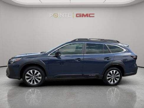Used 2023 Subaru Outback Limited image 10