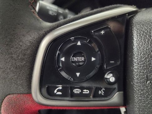 Used 2021 Honda Civic Type R image 18