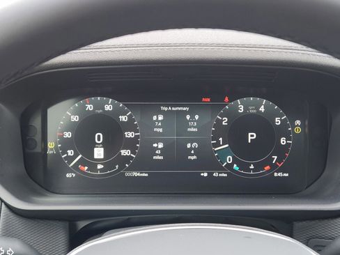 Certified 2024 Land Rover Discovery Dynamic SE AWD/4WD image 12